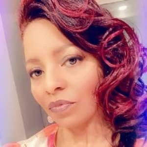 Meet your Posher, Toyea